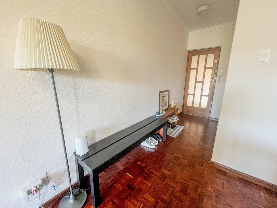 To Let 3 Bedroom Property for Rent in Pinelands Western Cape